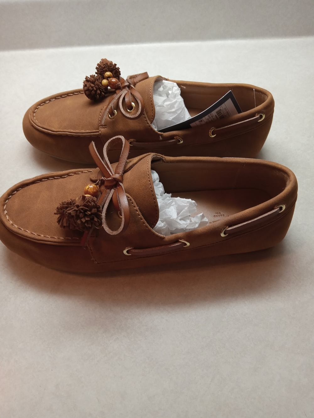 Universal Thread Women's Brown Suede Tassel Moccasin Flats - Picture 2 of 4